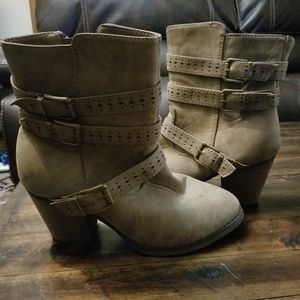 Vanity boots